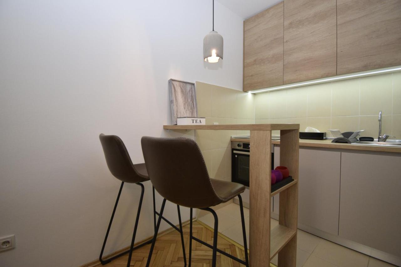 Studio Apartment Art Zone Podgorica Exterior foto